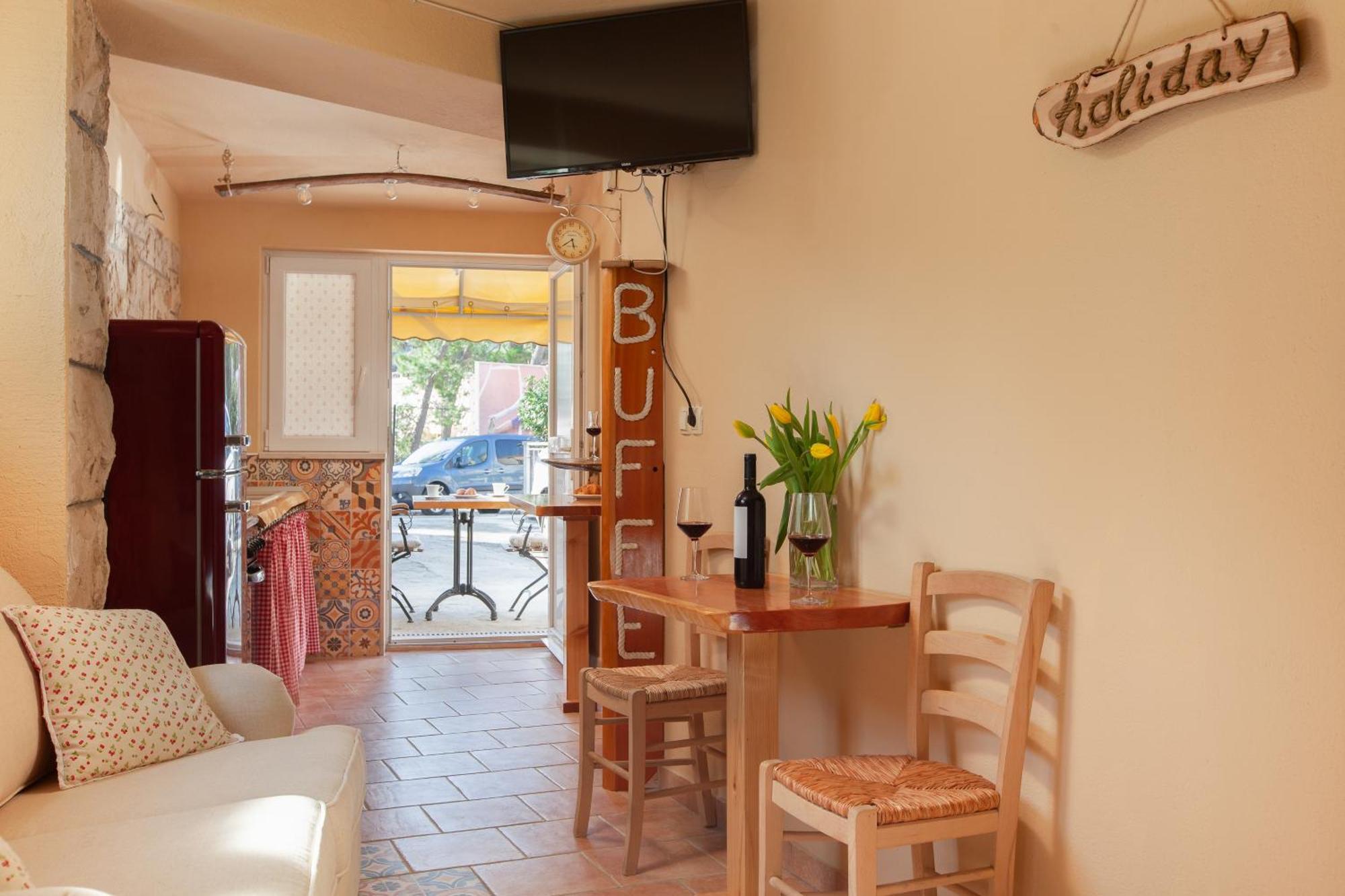Leilighet With Wifi - 6842 Makarska